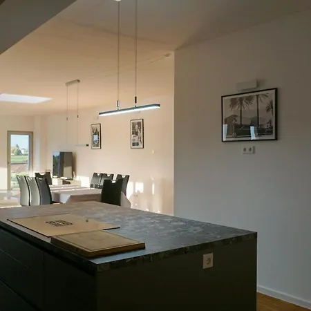 185 Sqm Loft Inclusive Gym For 8 People *