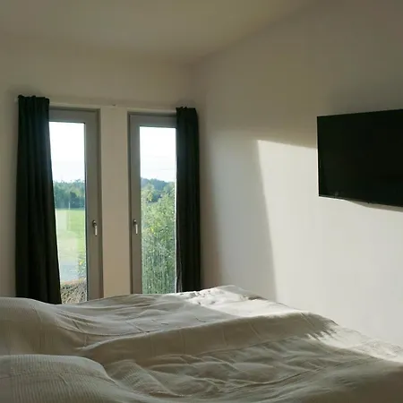 185 Sqm Loft Inclusive Gym For 8 People