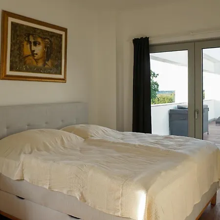 185 Sqm Loft Inclusive Gym For 8 People