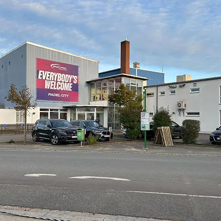 185 Sqm Loft Inclusive Gym For 8 People