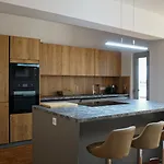 185 Sqm Loft Inclusive Gym For 8 People Apartment *