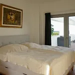 185 Sqm Loft Inclusive Gym For 8 People