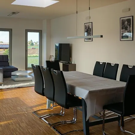 185 Sqm Loft Inclusive Gym For 8 People *